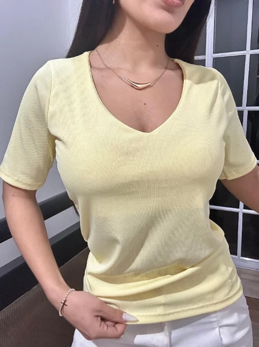 Remera Bela