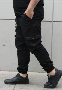Jogger Cargo Especial Negro