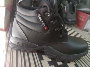 Zapatos Punta Acero