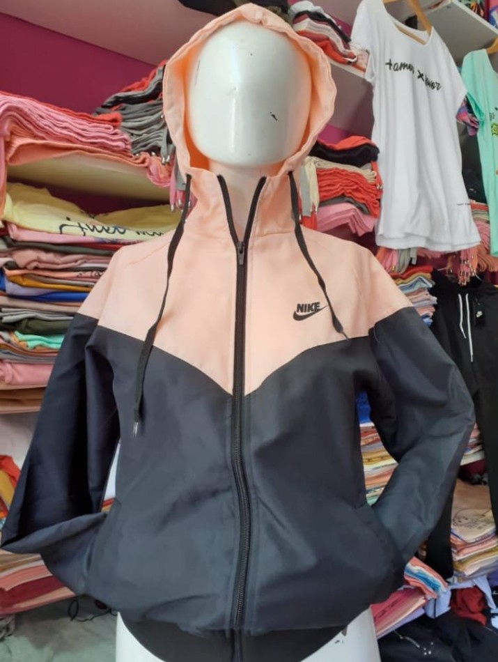Campera Rompeviento Dama - Imagen 4