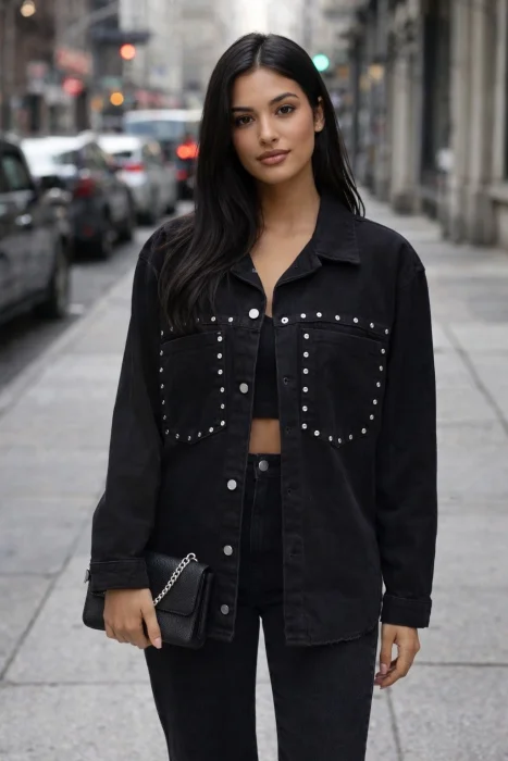 Camisaco Oversize Negro con Tachas