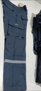Pantalón Cargo 7 Bolsillos Triple Costura