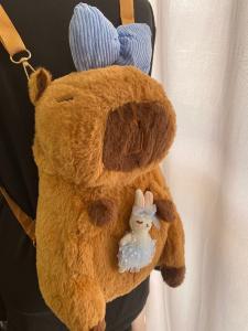 Peluche Mochila Morral Capibara