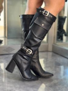 Botas Largas con Bolsillo