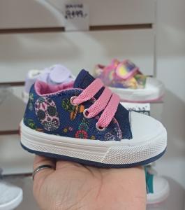 Zapatillas  de Bebe Cordones