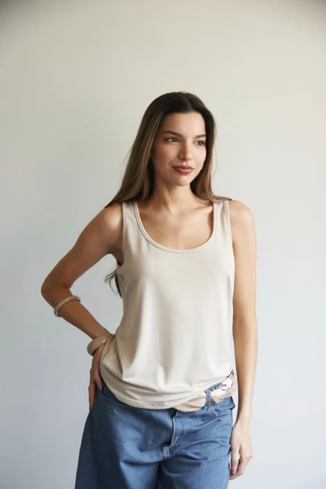 Musculosa Basica de Modal