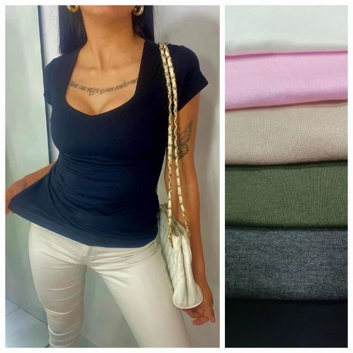 Remera Escote Espejo