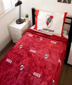 Mantas Deboca y River Polar Plush de 1 - Miniatura 3