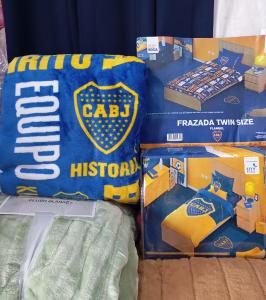 Mantas Deboca y River Polar Plush de 1