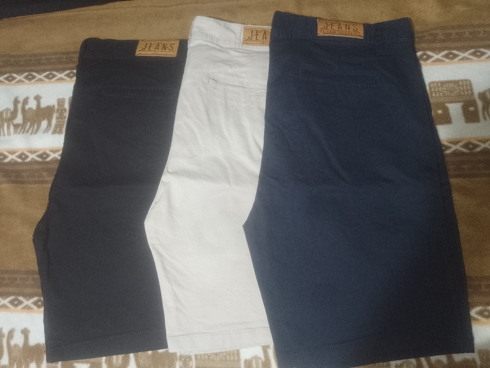 Bermudas Corte Chino de Gabardina - Imagen 3