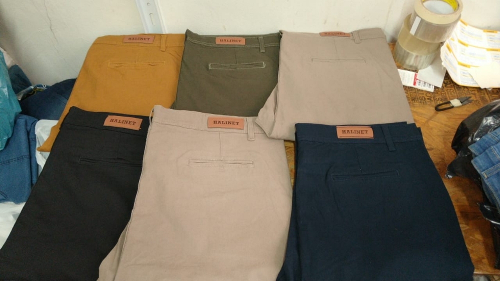 Corte Chino de Gabardina Hombre - Imagen 4