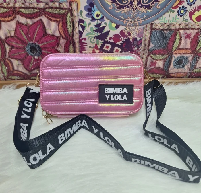 Nuevo Ingreso de Portacelular Bimba y Lola Tornazolada