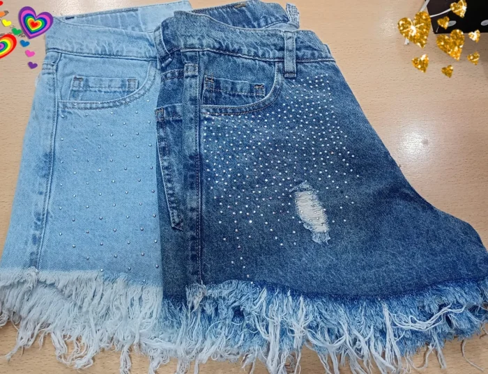 Shorts  C/flecos y Brillo