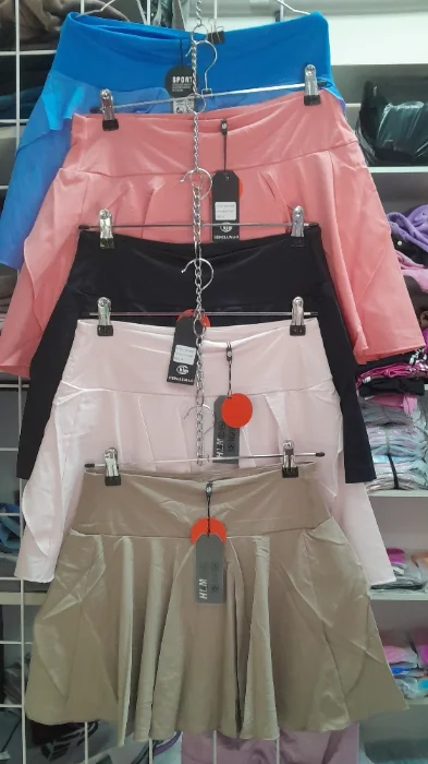 Short Pollera Deportivo con Bolsillos