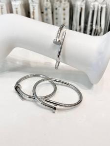 Pulsera Clavo