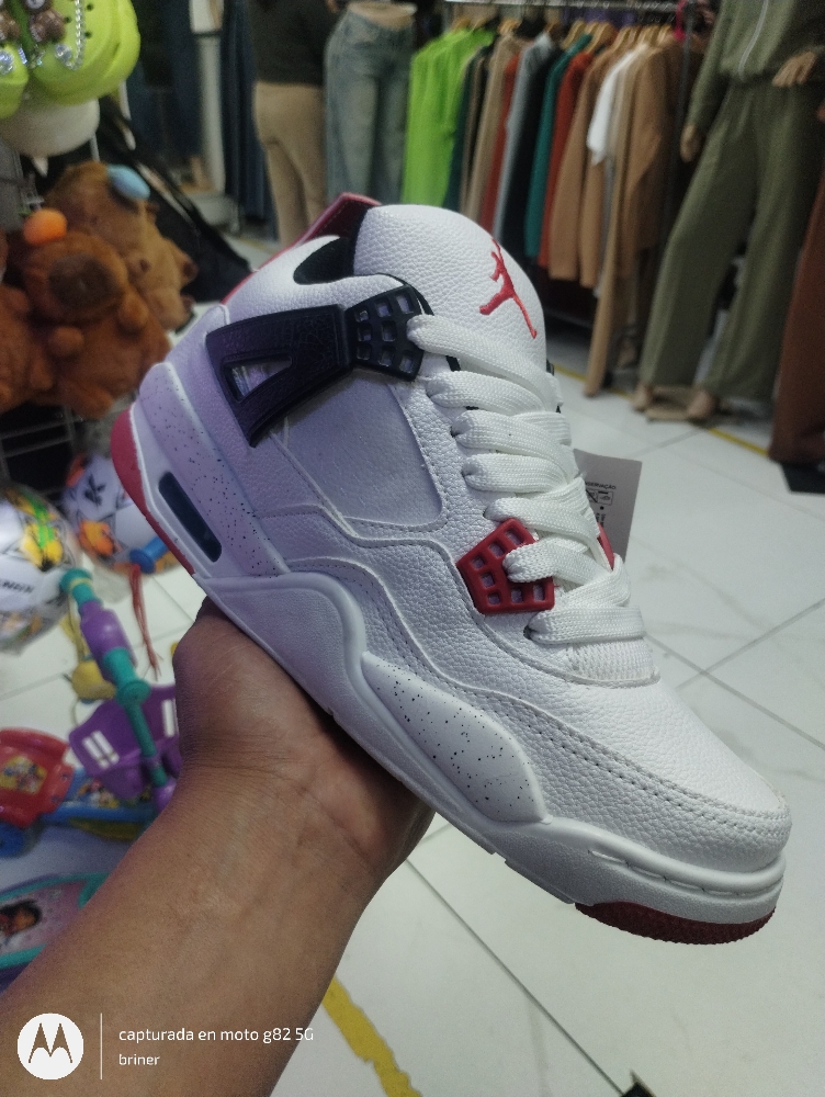 Retro 4 - Imagen 3