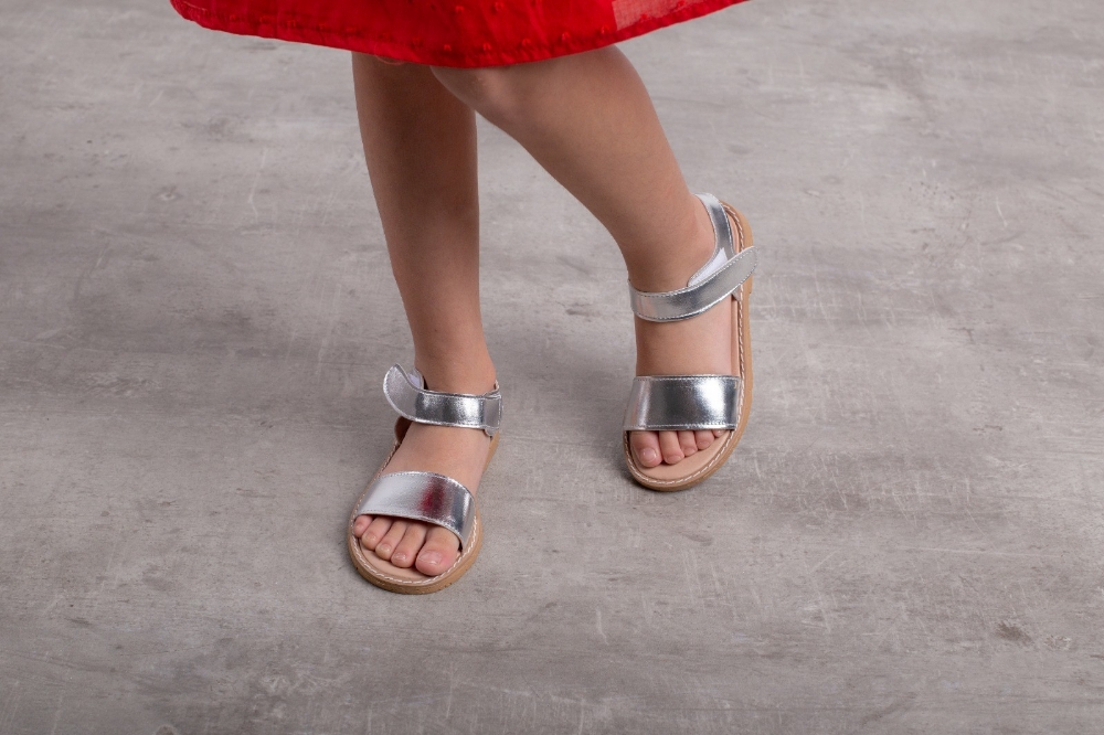 Sandalias Roma  Infantiles Niñas Nenas Lisas Abiertas  Roma Clásicas Modernas Cómodas - Imagen 4