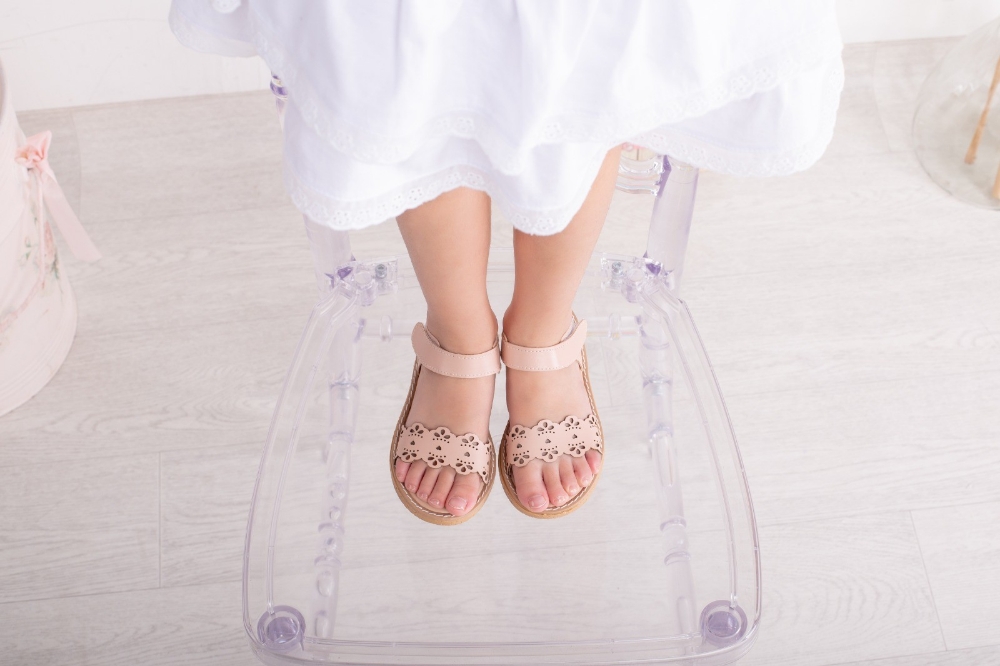 Sandalias Pia Niñas Infantiles Modernas Cómodas Livianas Tendencia Velcro - Imagen 3