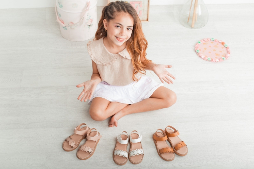 Sandalias Pia Niñas Infantiles Modernas Cómodas Livianas Tendencia Velcro - Imagen 7