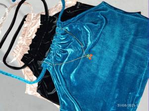 Croptop de Terciopelo - Miniatura 4