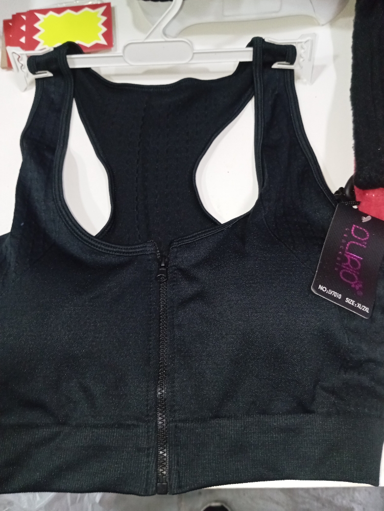 Tops Deportivos - Imagen 3