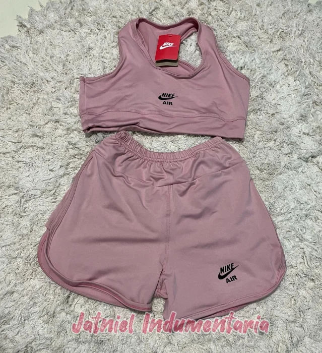Conjunto Top y Shorts Nik