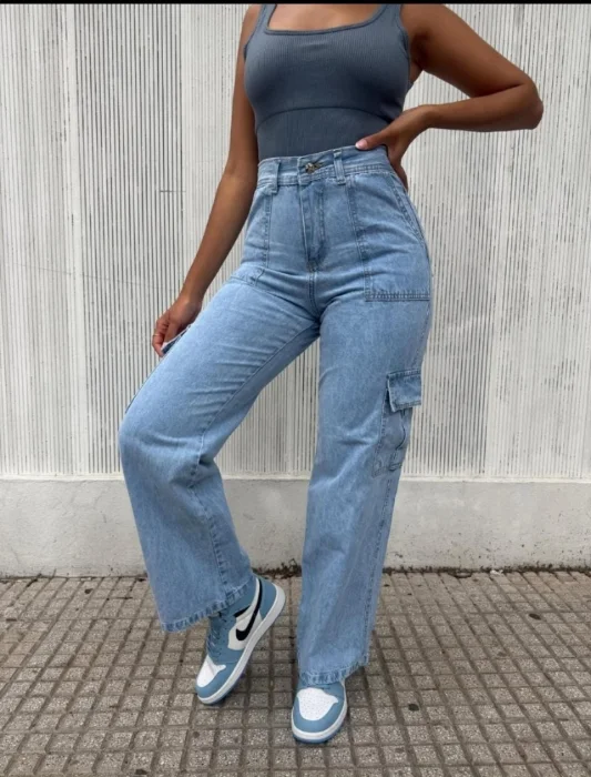 Pantalón Wide Leg Cargo Celeste  Arenado