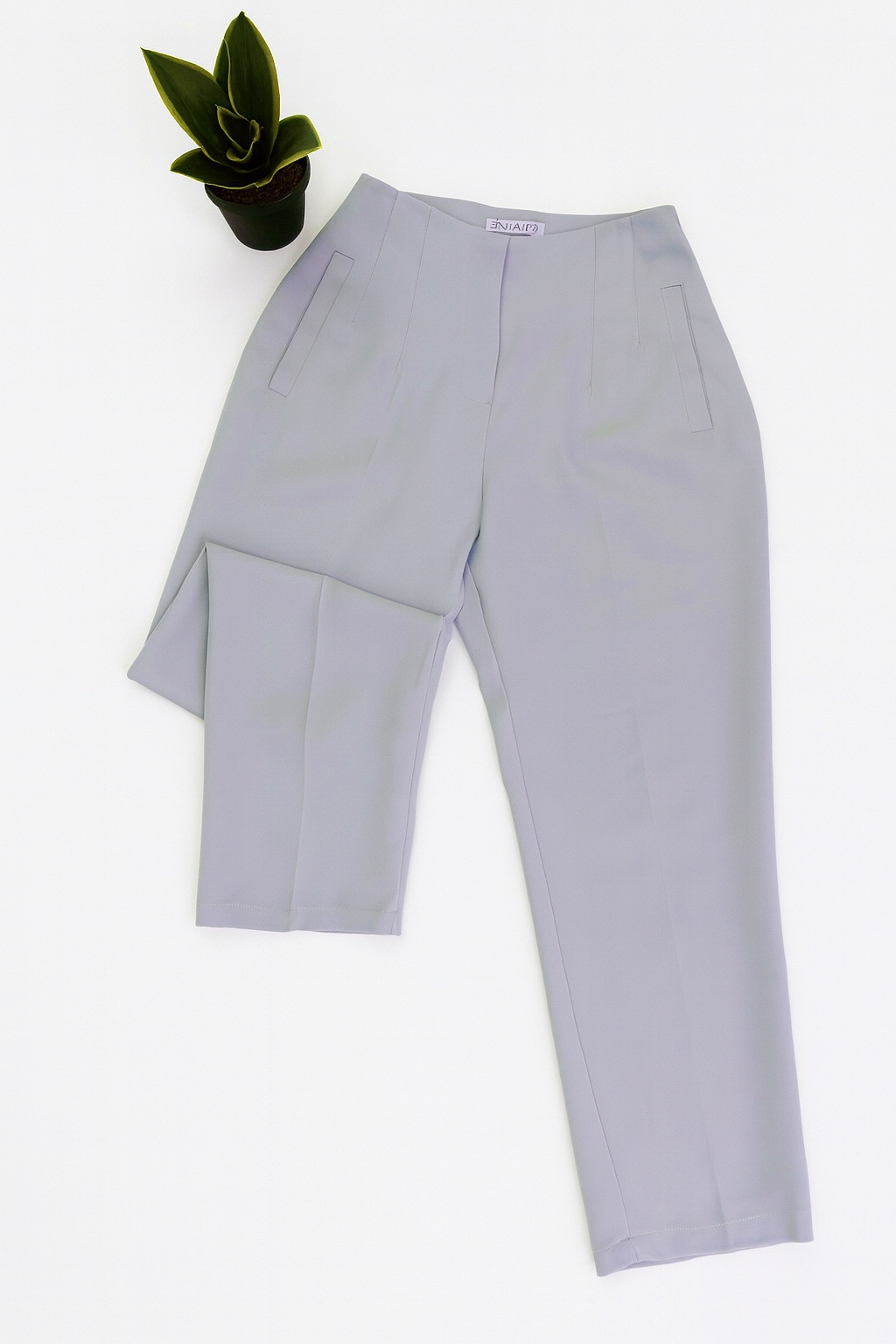 Pantalón Sastrero con Cierre - 902777CC-5F38-44B1-89A5-FE8B79E79852.jpeg