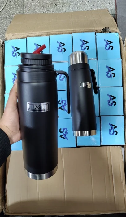 Termo Media Manija Negro 1l