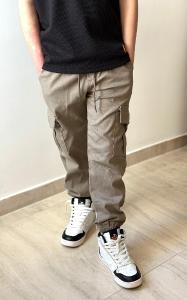 Pantalon Cargo  de Niños  en Tela Gabardina - Miniatura 2