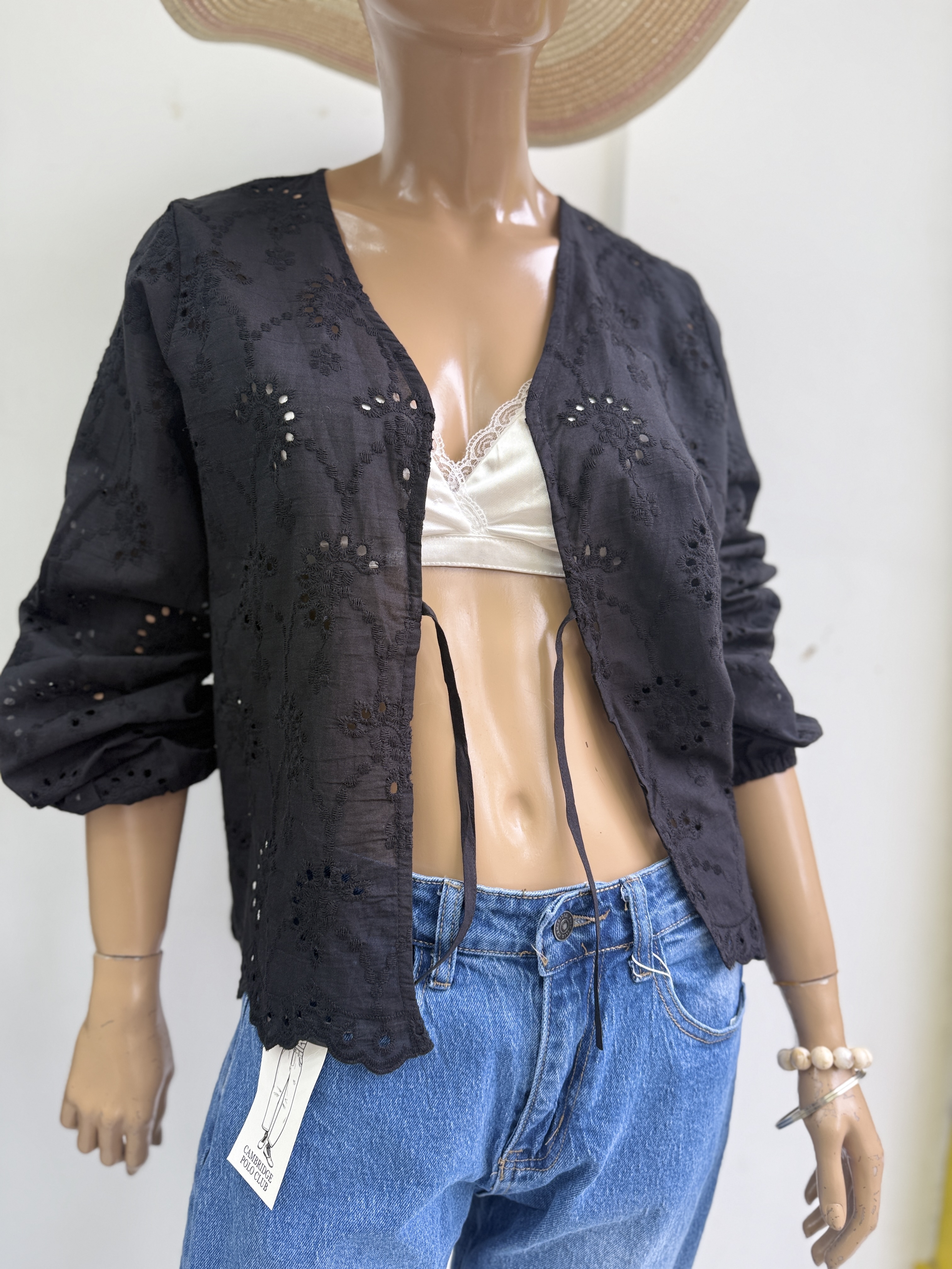 Blusa Broderie Importada - IMG_4176.jpeg