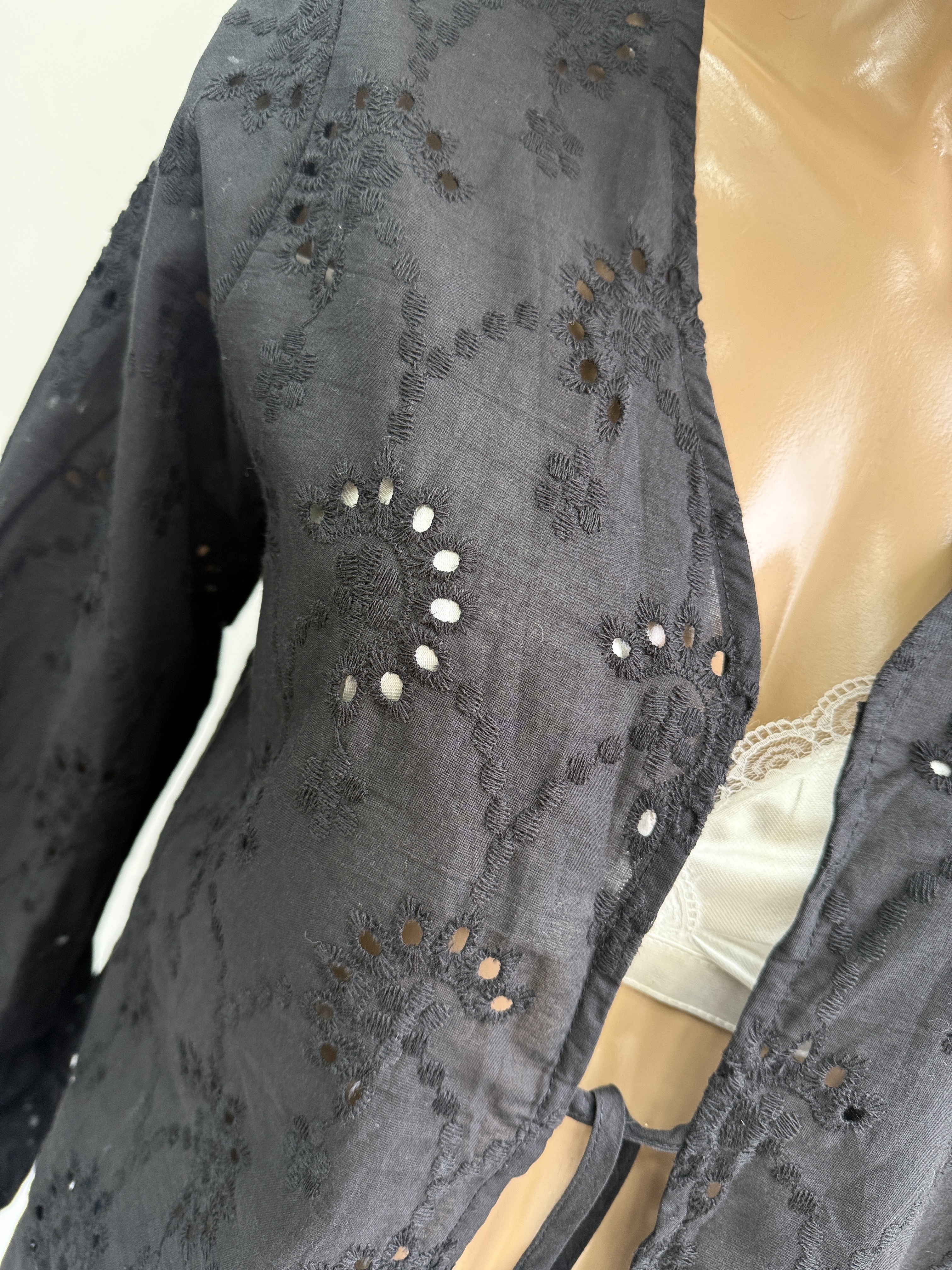 Blusa Broderie Importada - IMG_4178.jpeg
