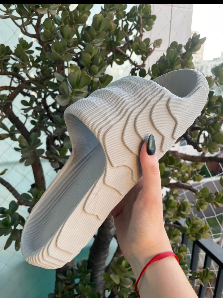 Adilette para Dama y Hombre - Imagen 6
