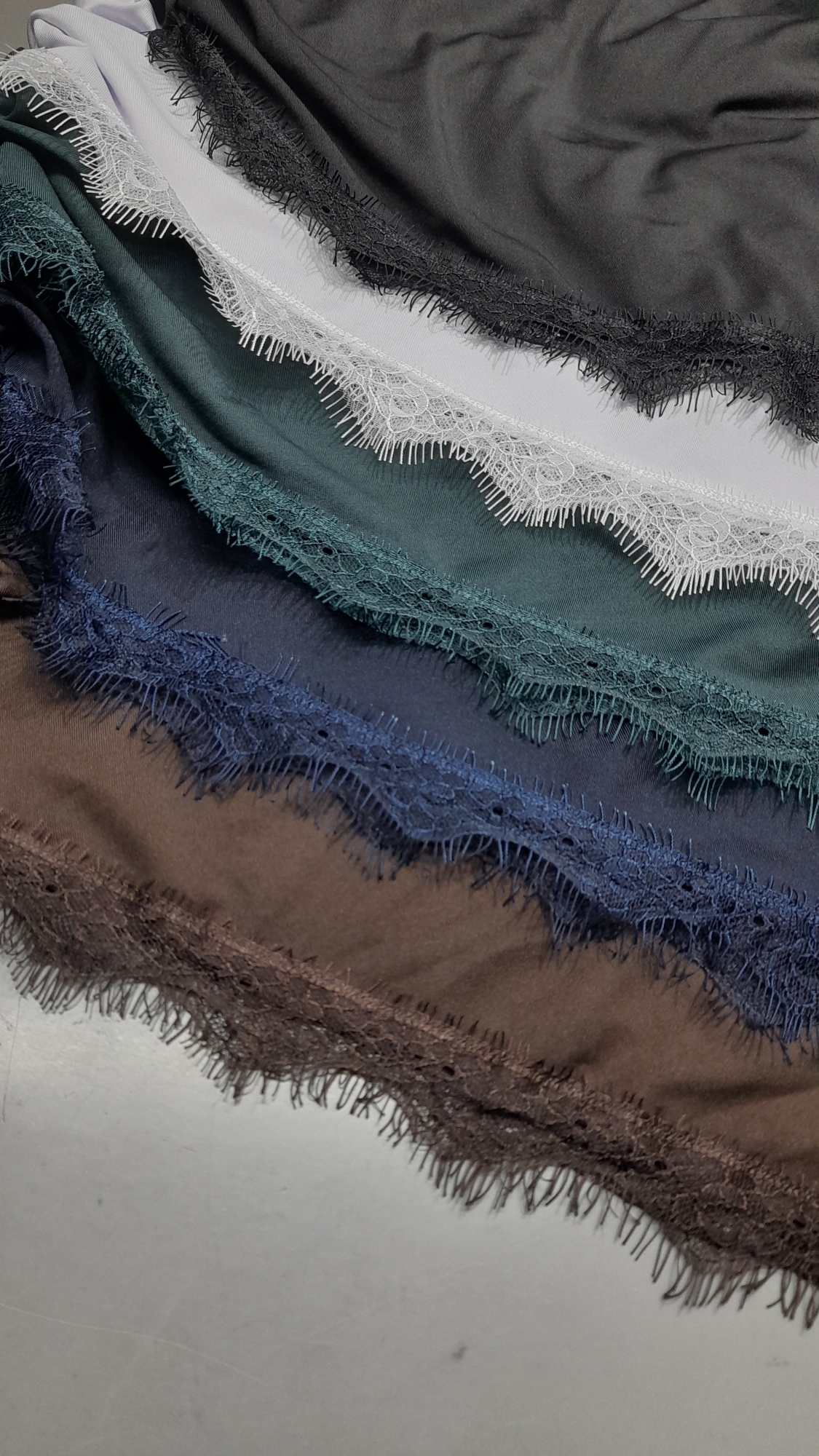 Strapless con Puntilla - Imagen 2
