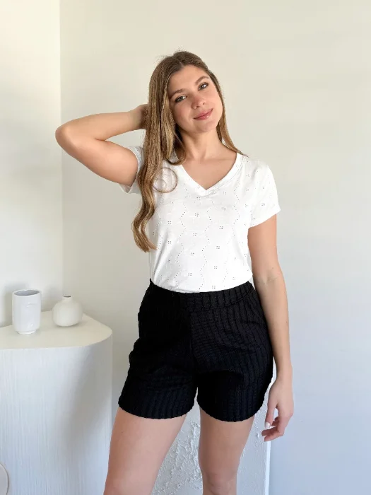 Remera Broderie Cuello V