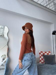 Manga Larga Basica de Modal Espalda Descubierta - Miniatura 2