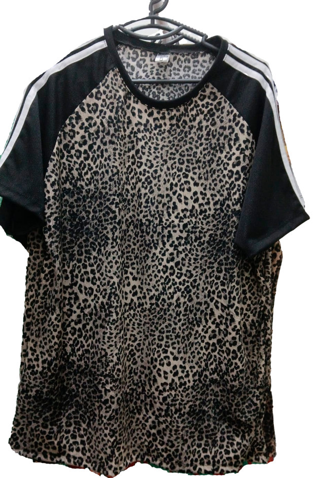 Remeras Animal Print con Vivo - cb5ff719-b1ae-4287-84d4-26c103d81fa6.jpeg