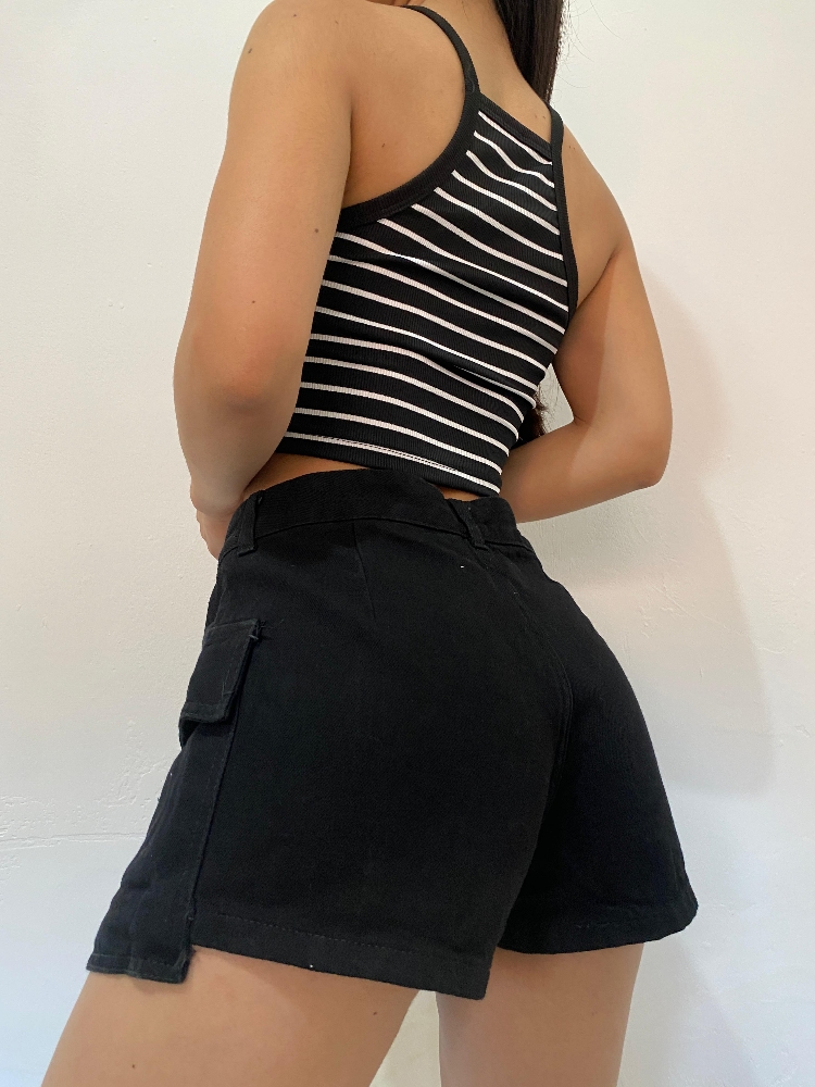 Short Pollera Erola Black Rígida Cargo 8 - Imagen 5