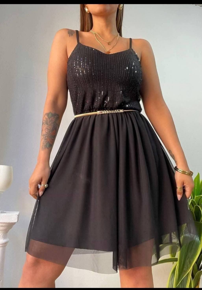 Vestido  Corto con Tul y Lentejuela - Imagen 2