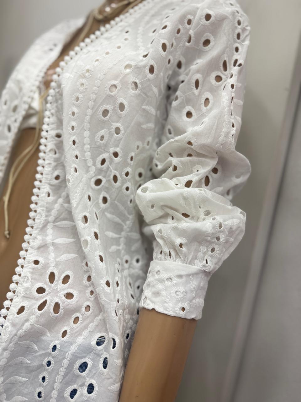 Kimono Yomi Broderie Importado - bce1b928-fd00-4617-b957-8e06fb7cf770.jpeg