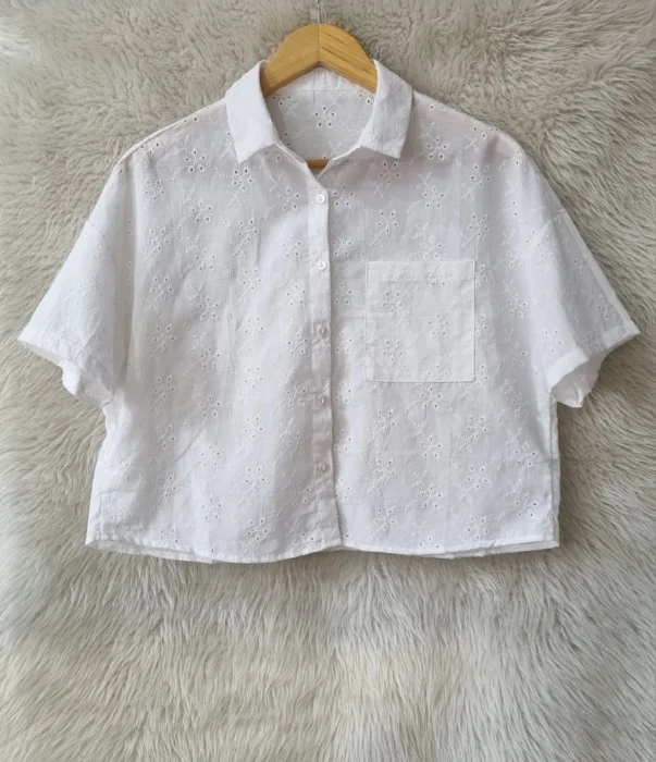 Camisa Crop Broderi