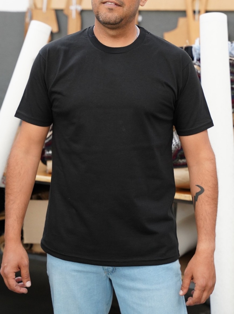 Remera Negra Lisa Jean Cartier  Calidad , y Marca - Imagen 2
