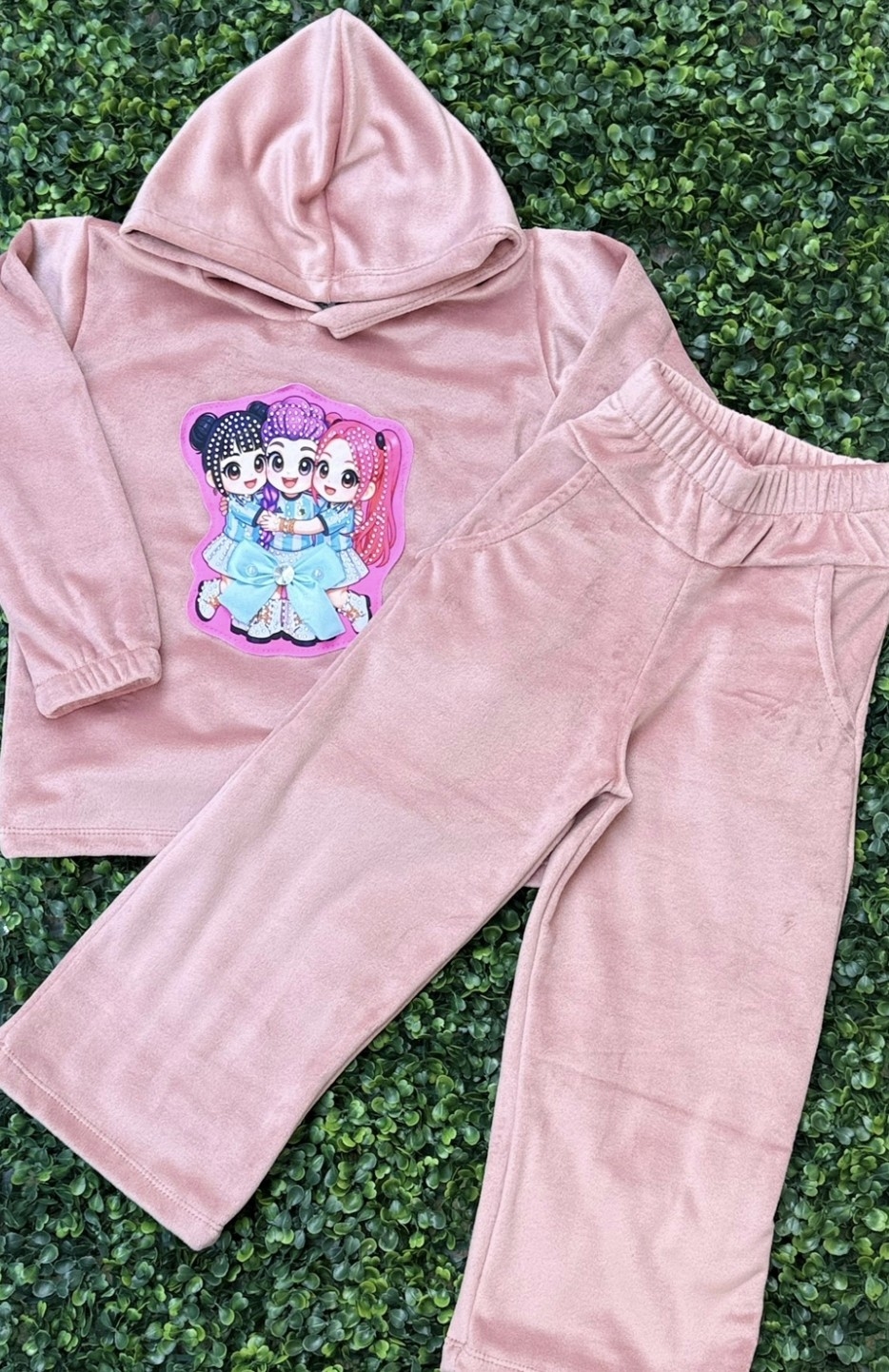 Conjunto Nena Plush con Aplique - Imagen 2