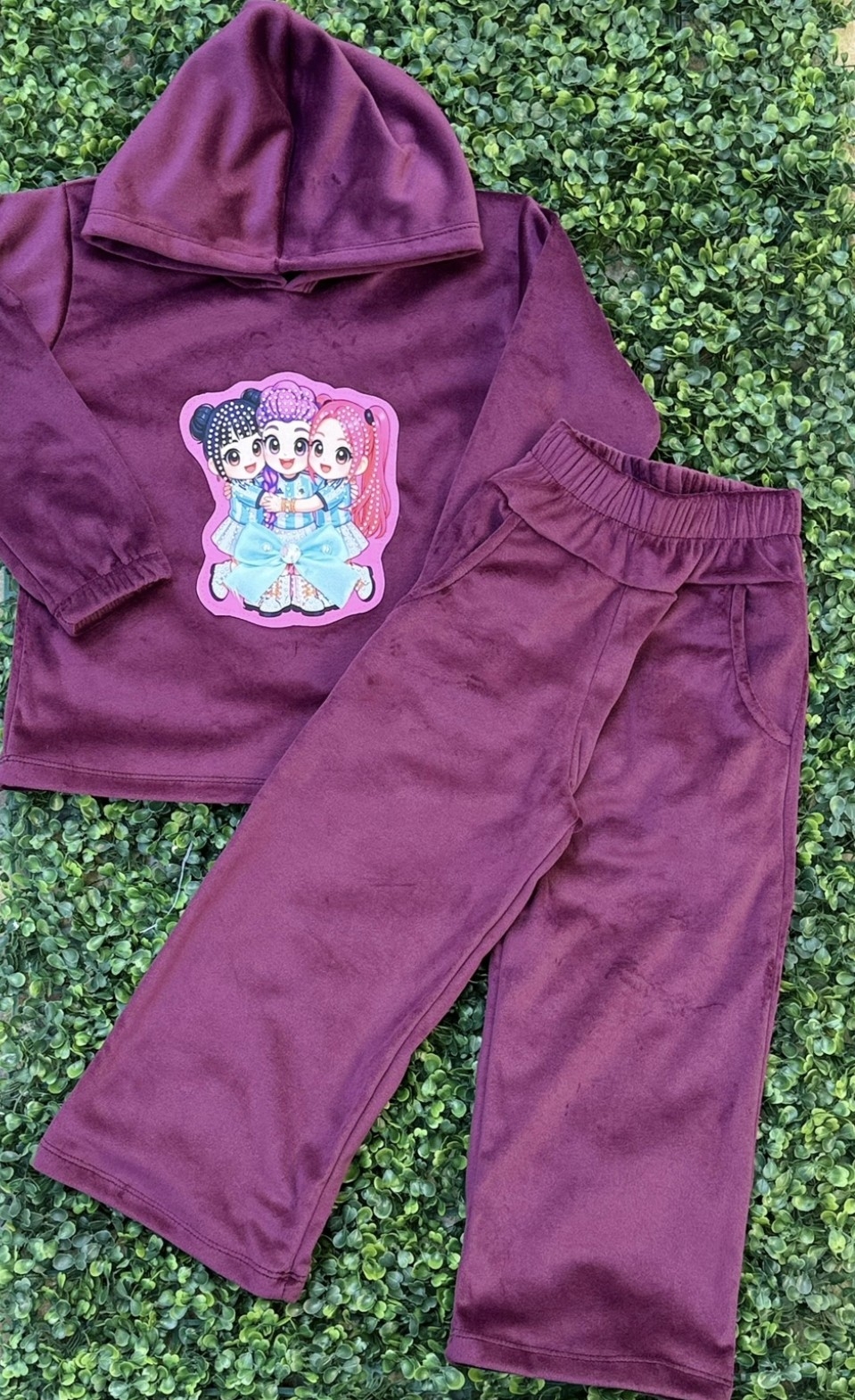Conjunto Nena Plush con Aplique - Imagen 5