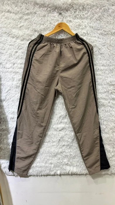 Pantalones Rompevientos