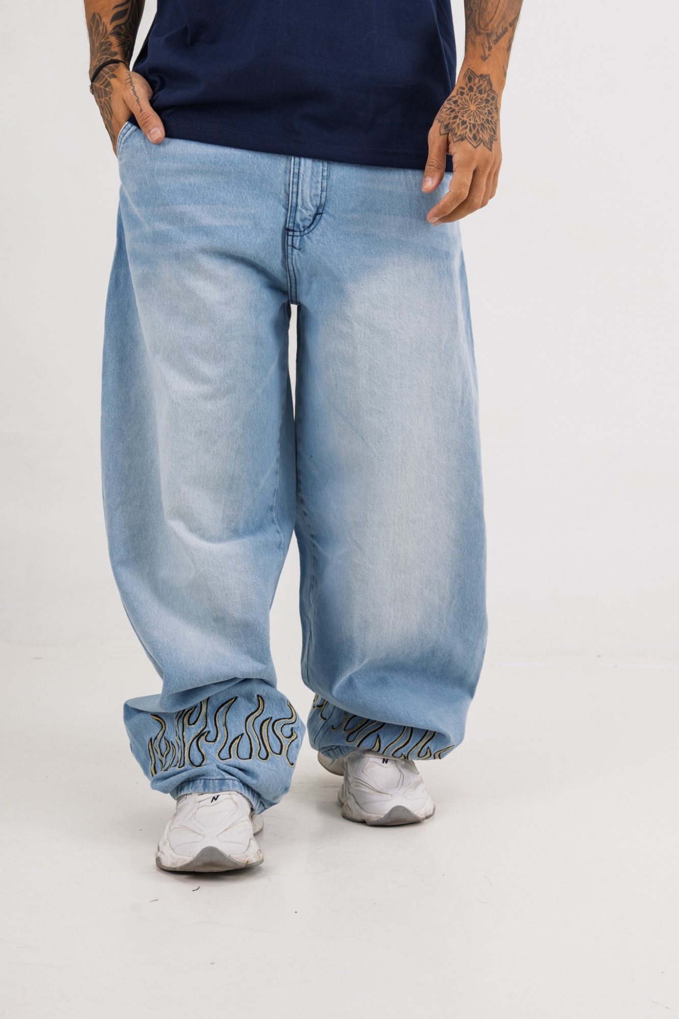Jeans Bagi Pants de Hombre Art Golden Flame - Imagen 2