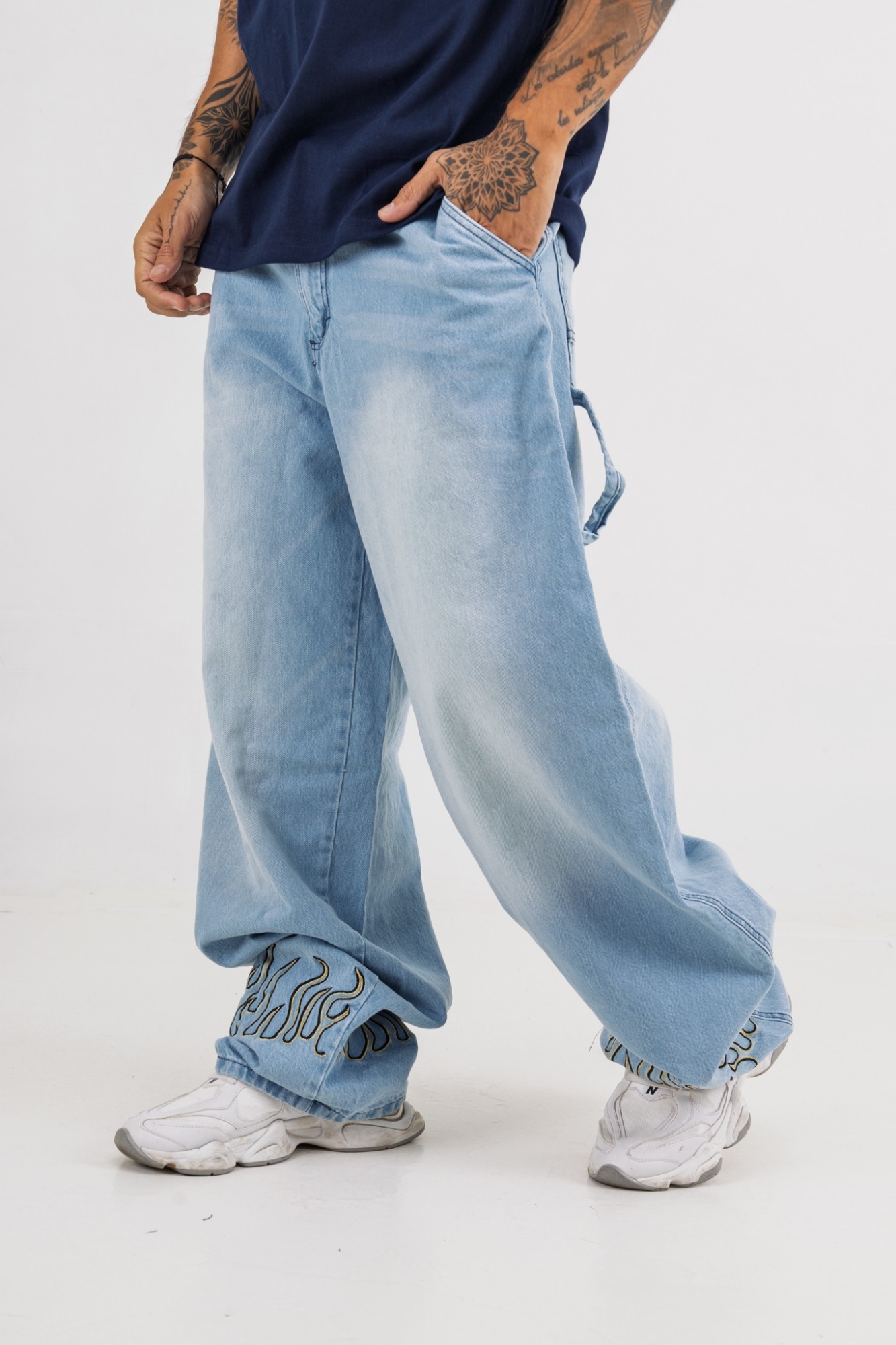 Jeans Bagi Pants de Hombre Art Golden Flame - Imagen 3