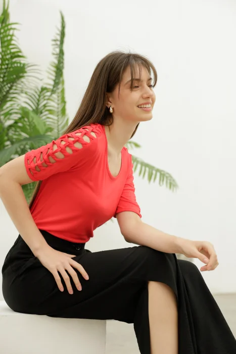 0529 Remera Malika