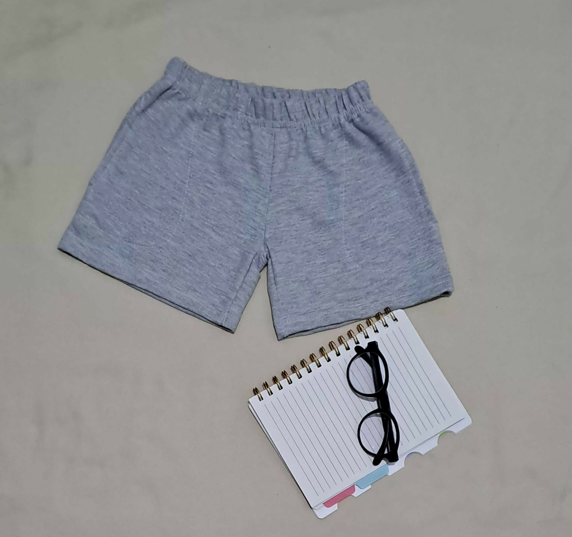 Short Colegial Unisex ( Algodón Rústico Peinado) - Imagen 3