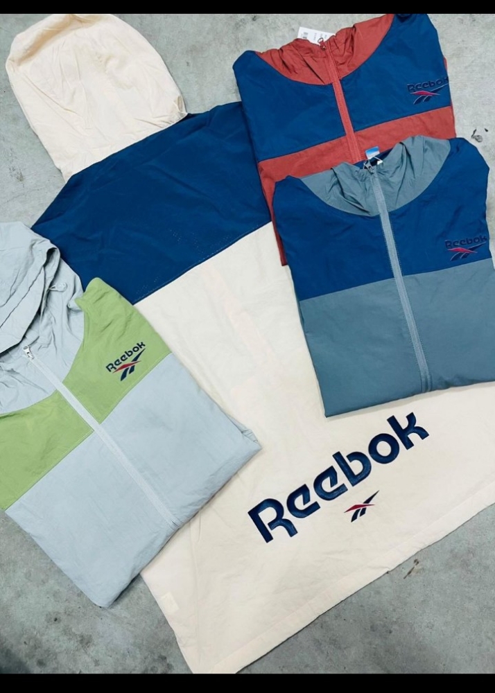Campera Rompe Viento Reborck - Imagen 2